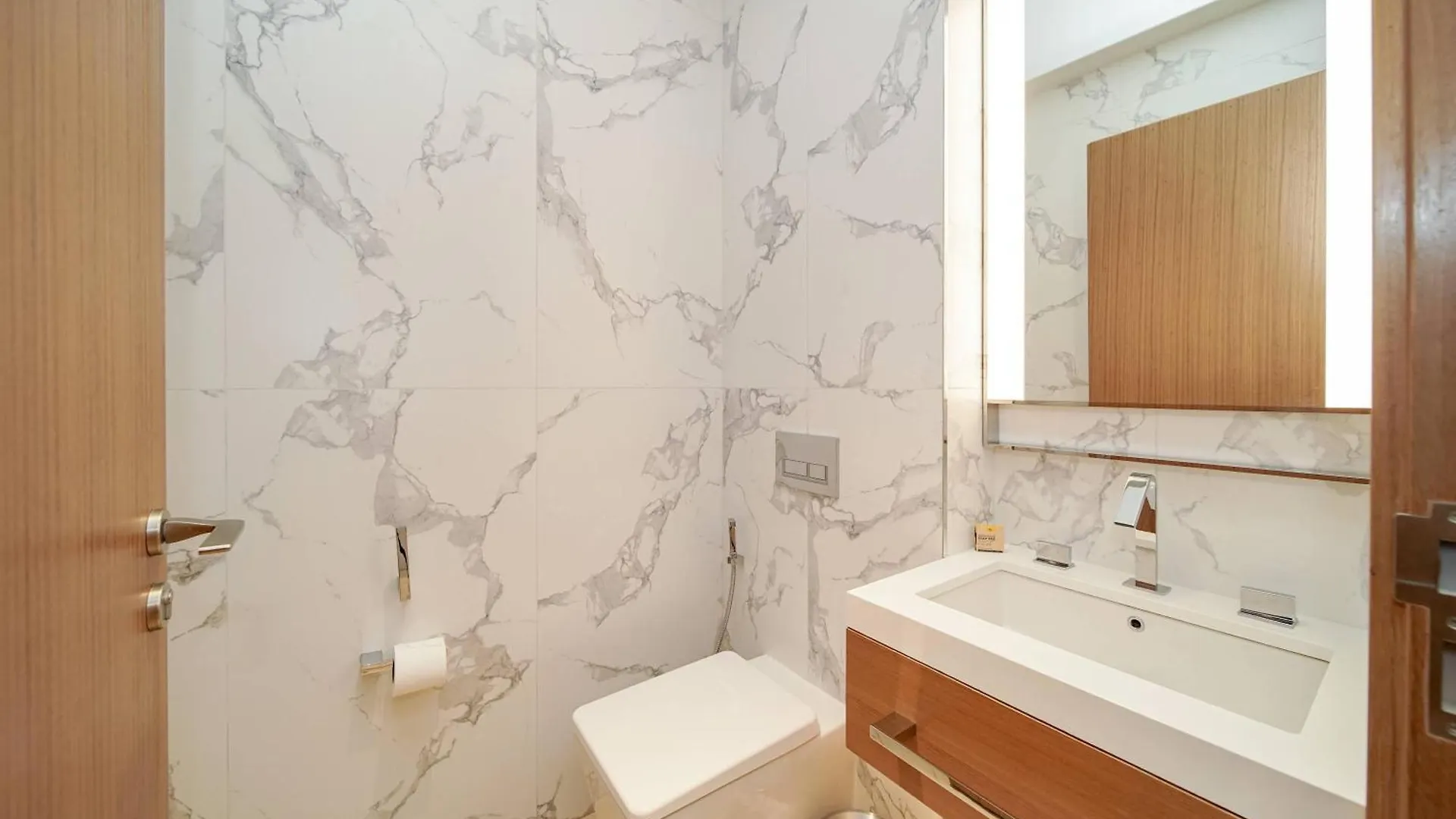 Pvh - Oppulent 1Br Near Dubai Mall - Address Opera